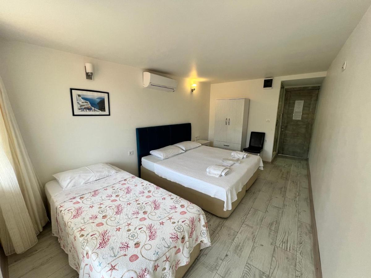 Giritli Rum Meyhanesi & Butik Otel Karaburun  Exterior foto